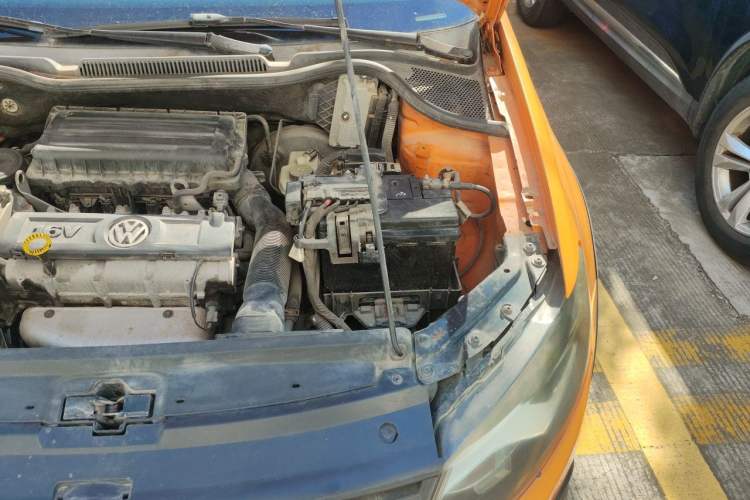 Used Volkswagen Polo  Engine Bay Left