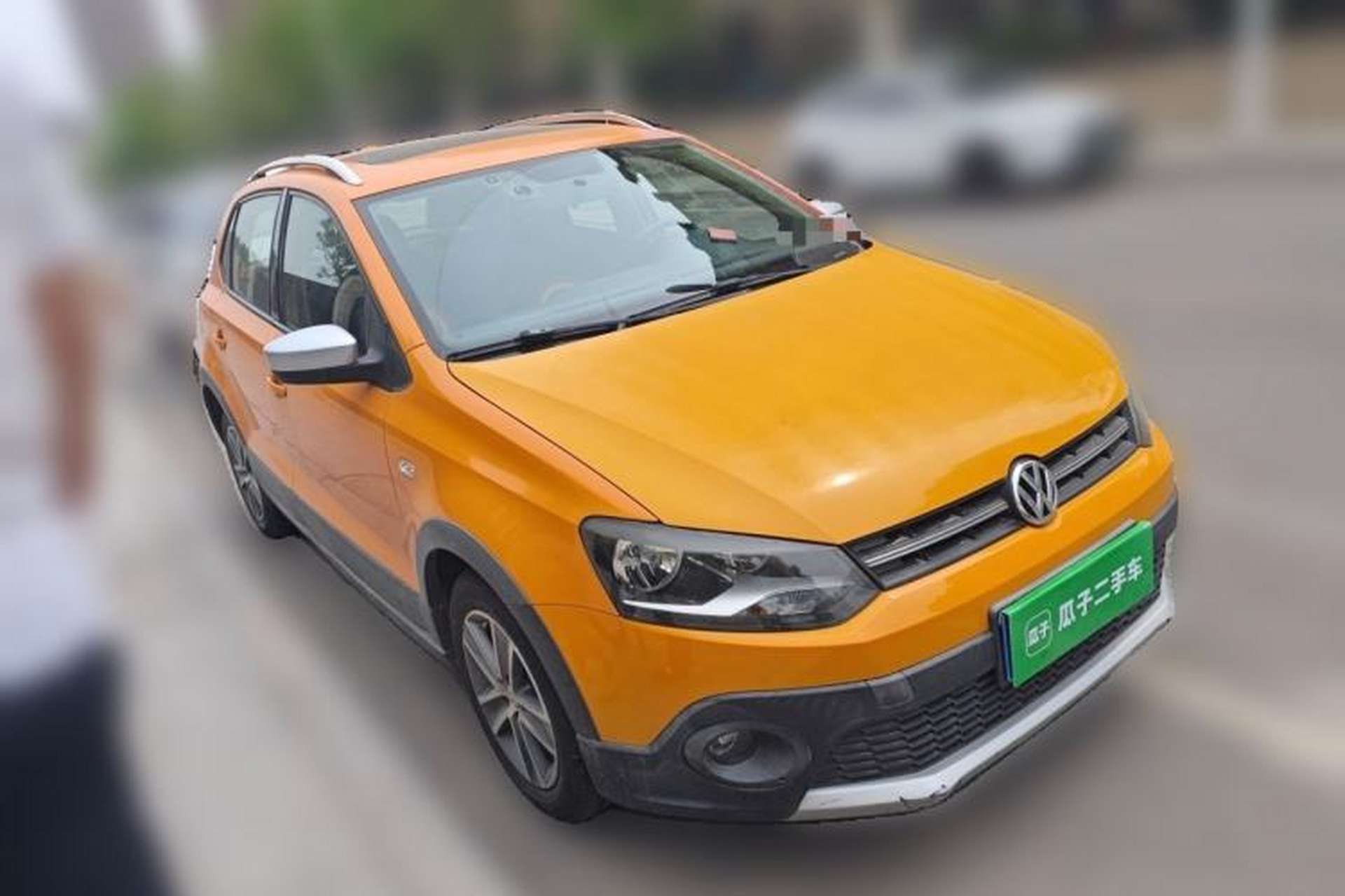 Used Volkswagen Polo 2012 1.6L Cross Polo MT Front Right 45 Deg