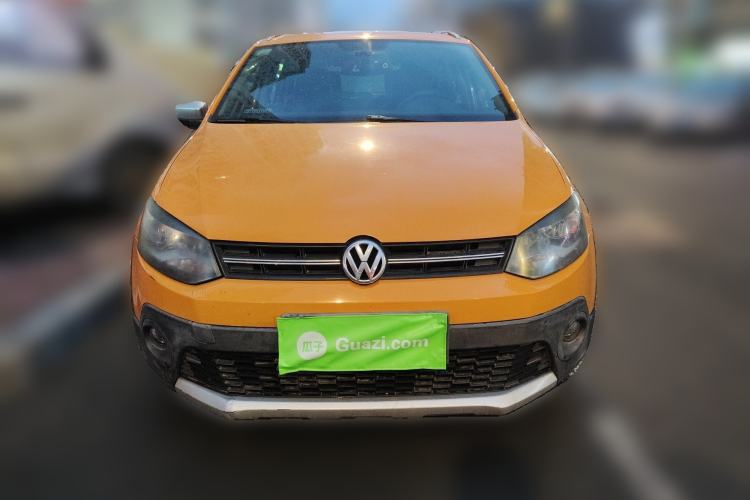Used Volkswagen Polo 2012 1.6L Cross Polo MT Front
