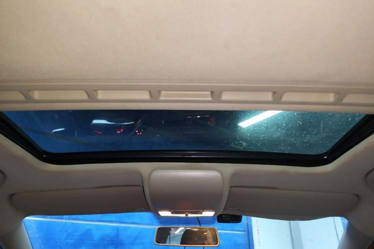 Used Volkswagen Polo 2012 1.6L Cross Polo Automatic Transmission Headliner