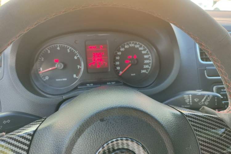 Used Volkswagen Polo  Instrument Cluster