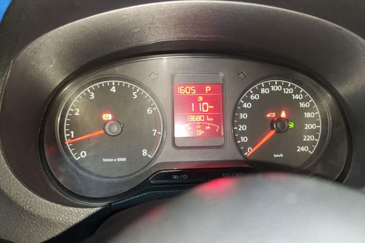 Used Volkswagen Polo 2012 1.6L Cross Polo Automatic Transmission Instrument Cluster
