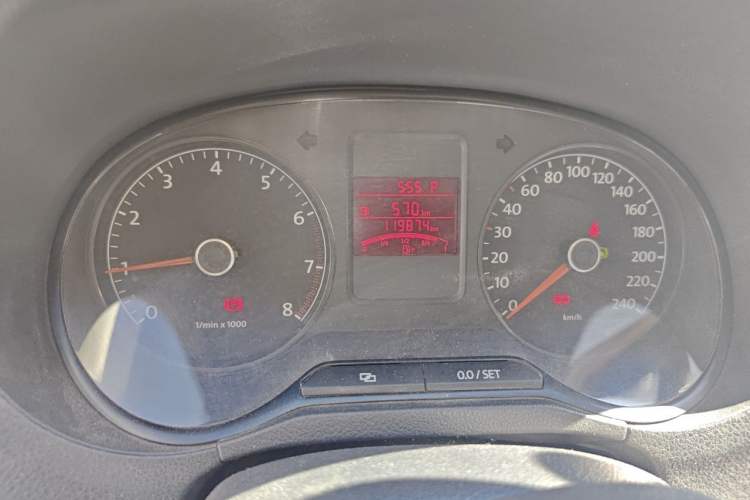 Used Volkswagen Polo 2012 1.6L Cross Polo Automatic Transmission Instrument Cluster