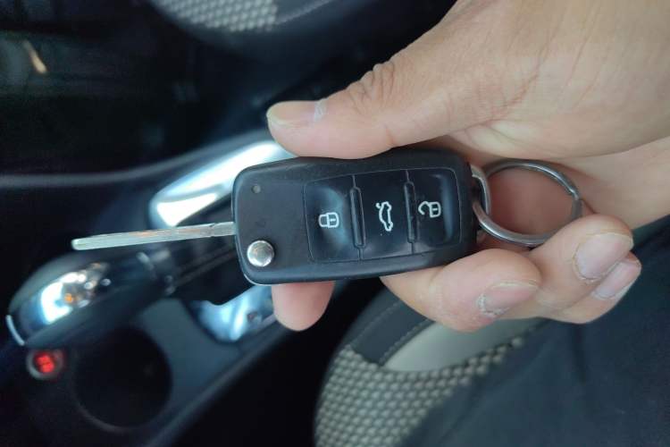 Used Volkswagen Polo 2012 1.6L Cross Polo Automatic Transmission Interior 1