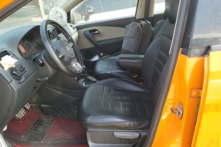 Used Volkswagen Polo 2012 1.6L Cross Polo Automatic Transmission Left Front Seat