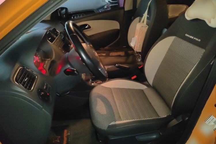 Used Volkswagen Polo 2012 1.6L Cross Polo Automatic Transmission Left Front Seat