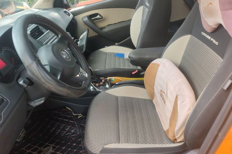 Used Volkswagen Polo 2012 1.6L Cross Polo Automatic Transmission Left Front Seat