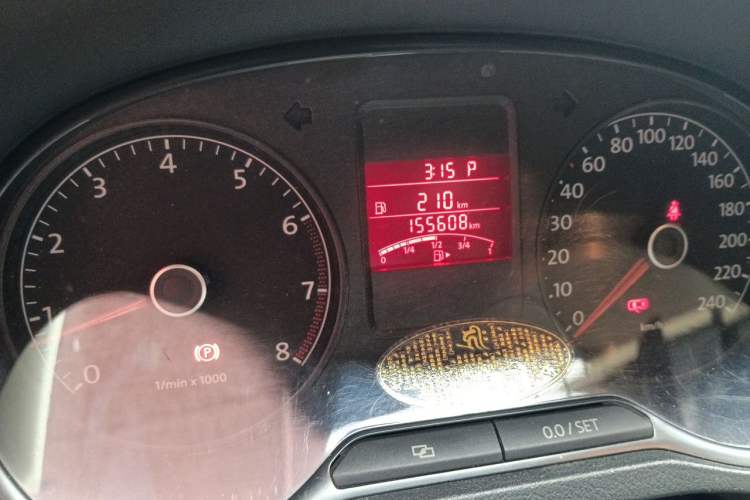 Used Volkswagen Polo 2012 1.6L Cross Polo Automatic Transmission Odometer Close Up