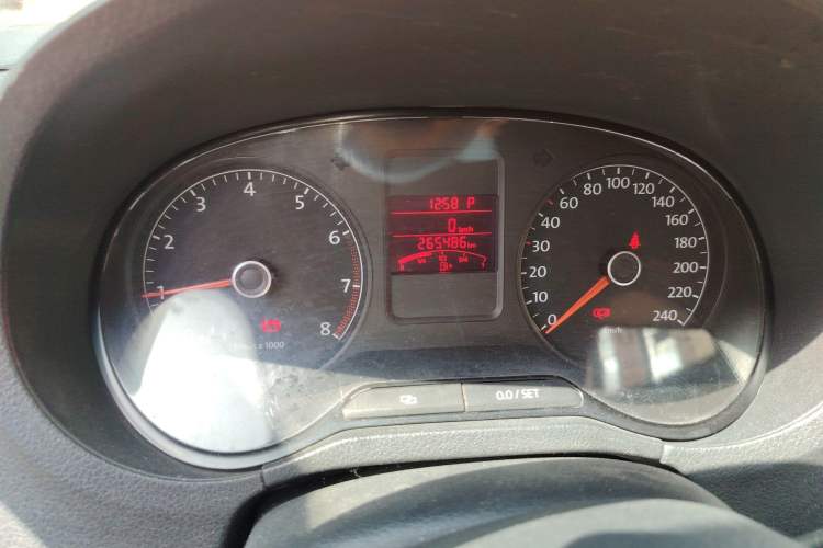 Used Volkswagen Polo 2012 1.6L Cross Polo Automatic Transmission Odometer Close Up