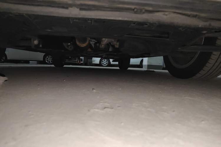 Used Volkswagen Polo 2012 1.6L Cross Polo Automatic Transmission Chassis Front