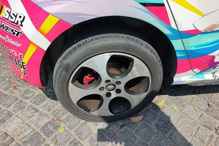 Used Volkswagen Polo 2012 1.4TSI GTI Right Rear Wheel Hub