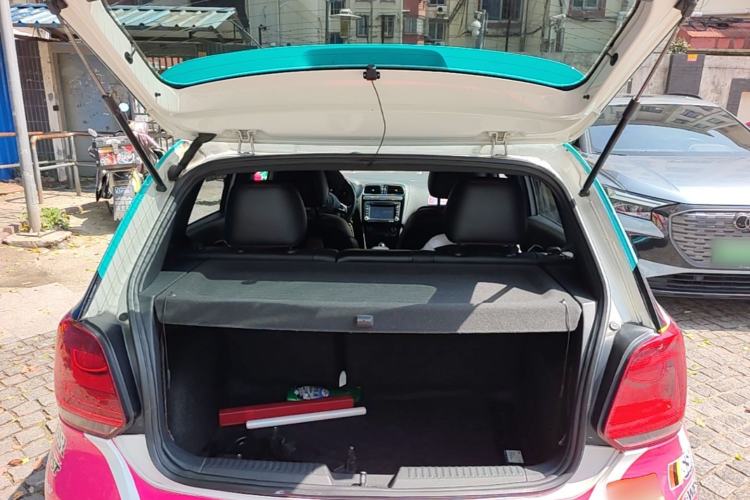 Used Volkswagen Polo 2012 1.4TSI GTI Trunk