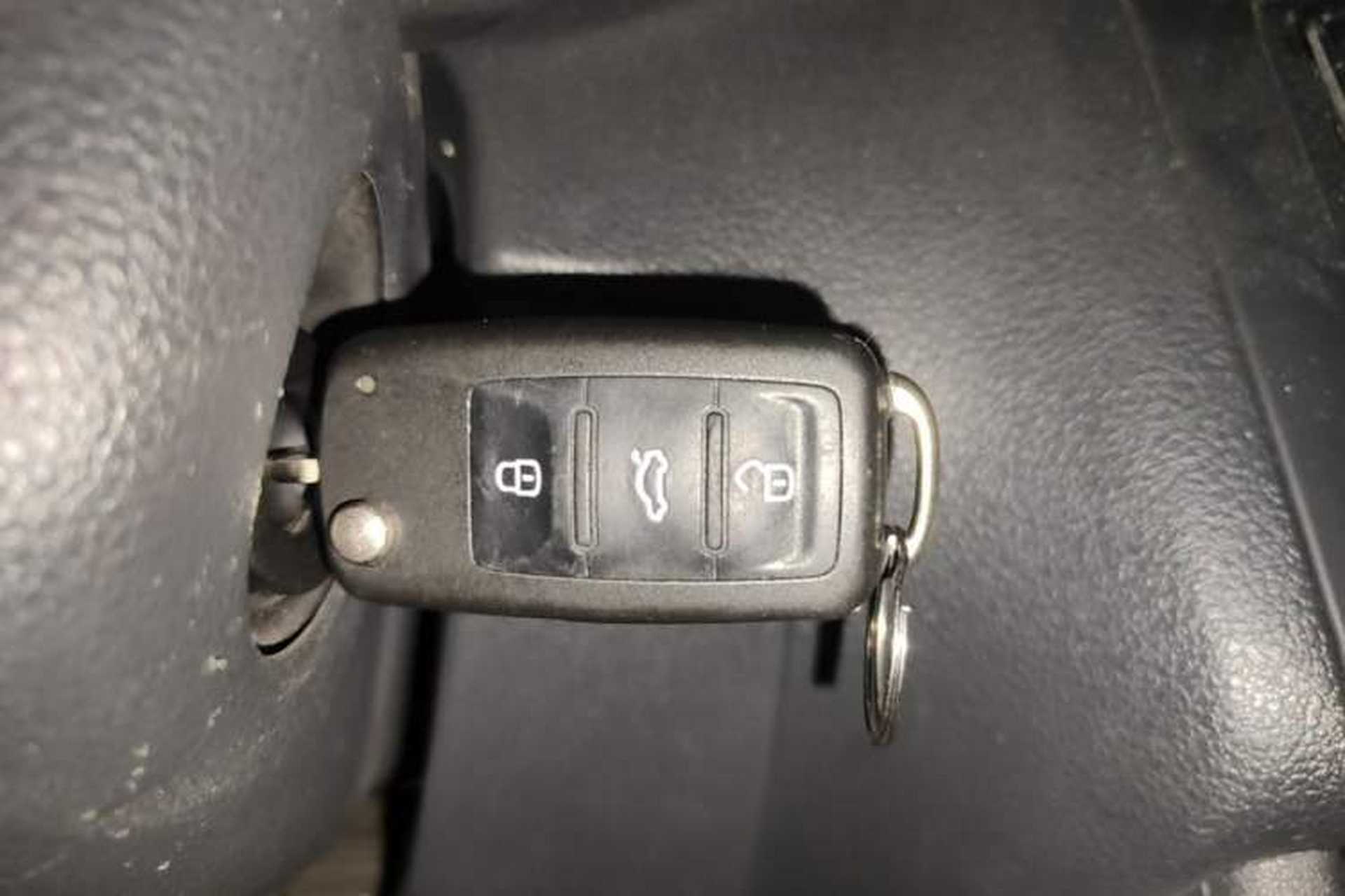 Used Volkswagen Polo 2012 1.6L Cross Polo Automatic Transmission Vehicle Key