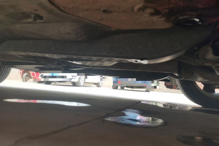 Used Volkswagen Polo 2012 1.6L Cross Polo MT Chassis Front Right