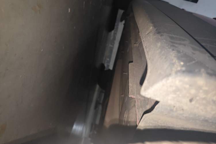 Used Volkswagen Polo 2012 1.6L Cross Polo Automatic Transmission Chassis Front Right