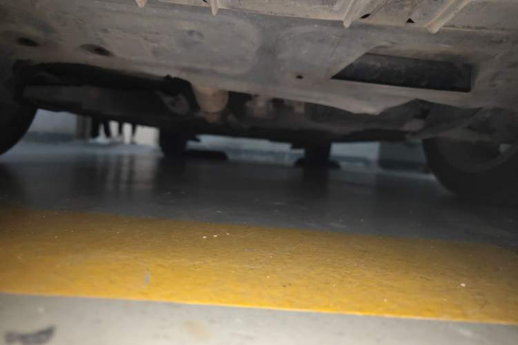 Used Volkswagen Polo 2012 1.6L Cross Polo Automatic Transmission Chassis Front