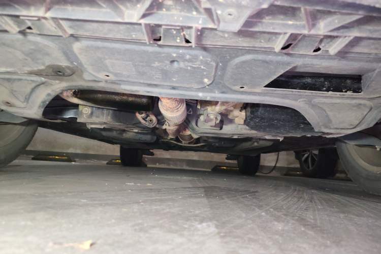 Used Volkswagen Polo 2012 1.6L Cross Polo Automatic Transmission Chassis Front