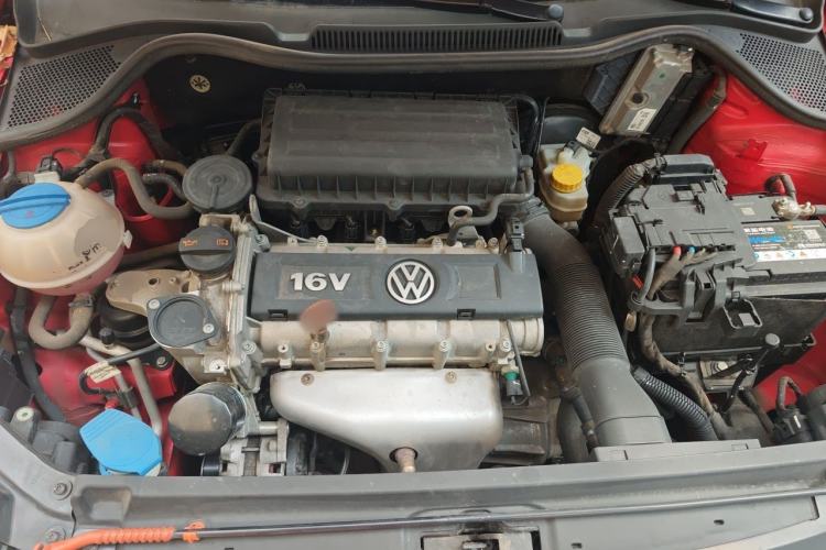 Used Volkswagen Polo 2012 1.6L Cross Polo Automatic Transmission Engine Bay