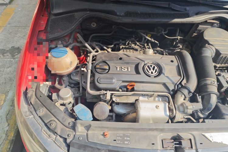 Used Volkswagen Polo 2012 1.4TSI GTI Engine Bay Right