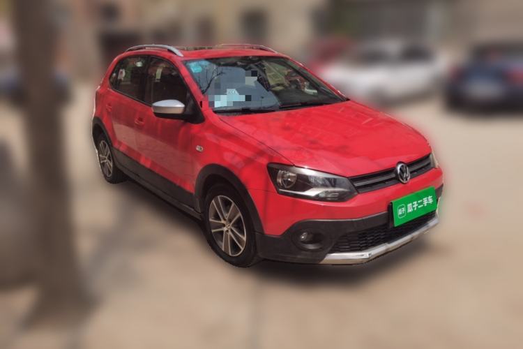 Used Volkswagen Polo 2012 1.6L Cross Polo MT Front Right 45 Deg