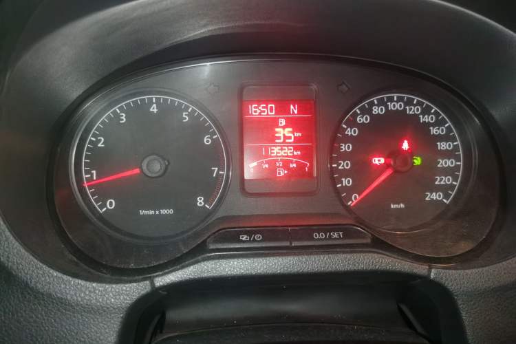 Used Volkswagen Polo 2012 1.6L Cross Polo Automatic Transmission Instrument Cluster