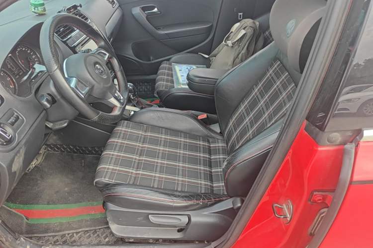 Used Volkswagen Polo 2012 1.4TSI GTI Left Front Seat