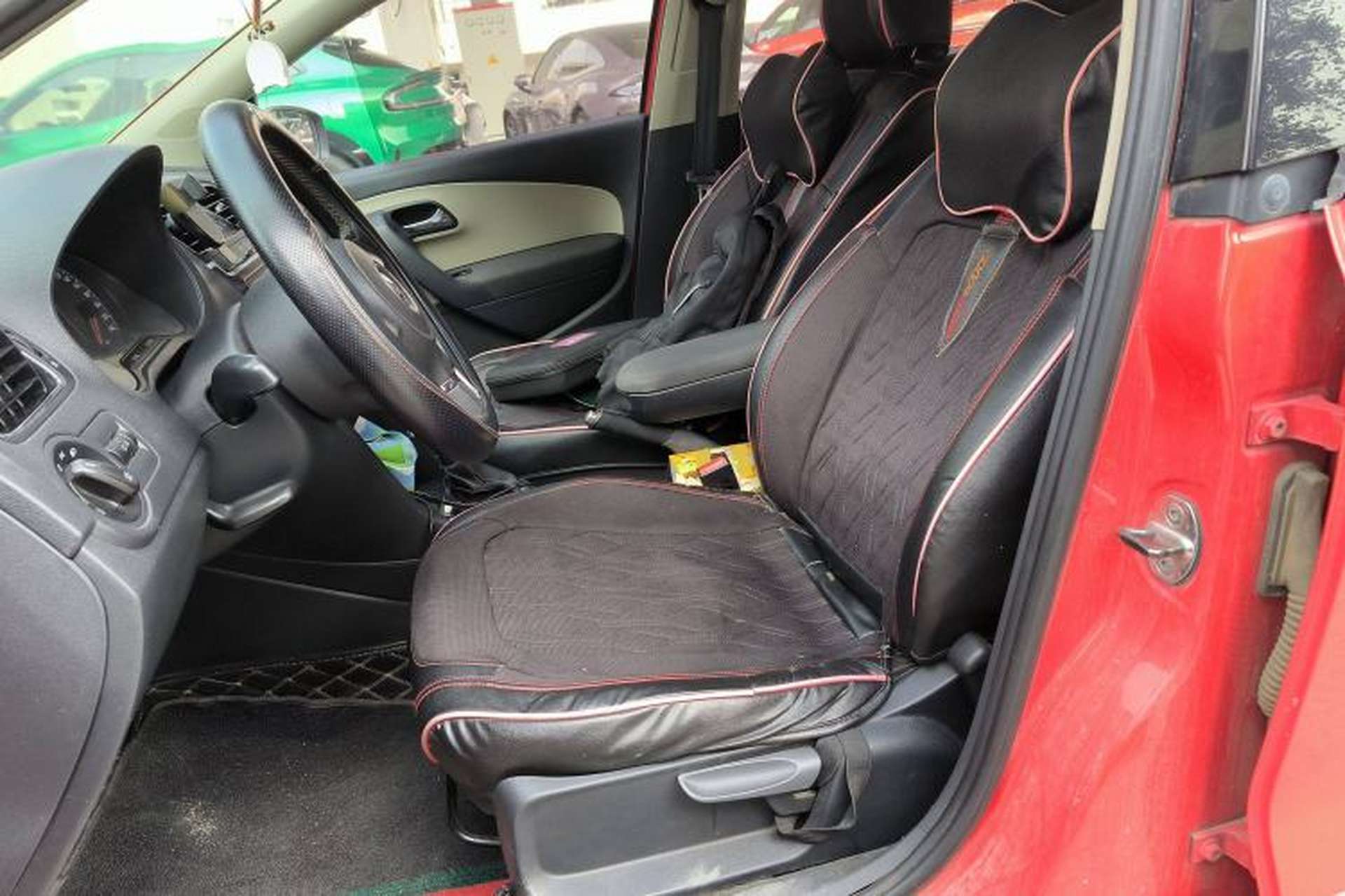 Used Volkswagen Polo 2012 1.6L Cross Polo Automatic Transmission Left Front Seat