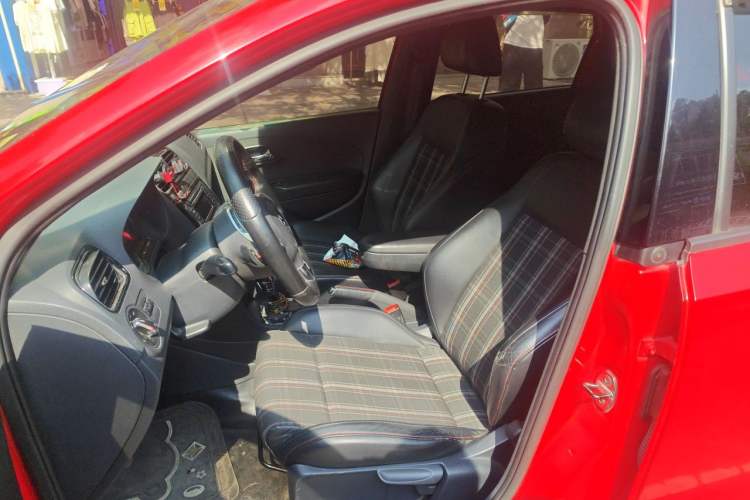 Used Volkswagen Polo 2012 1.4TSI GTI Left Front Seat