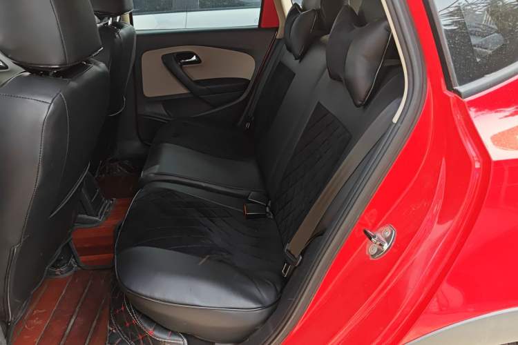 Used Volkswagen Polo 2012 1.6L Cross Polo Automatic Transmission Left Rear Seat
