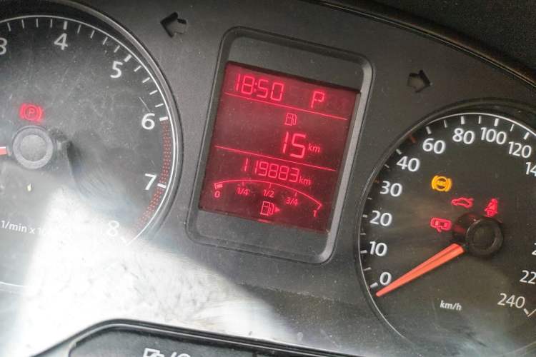 Used Volkswagen Polo 2012 1.6L Cross Polo Automatic Transmission Odometer Close Up