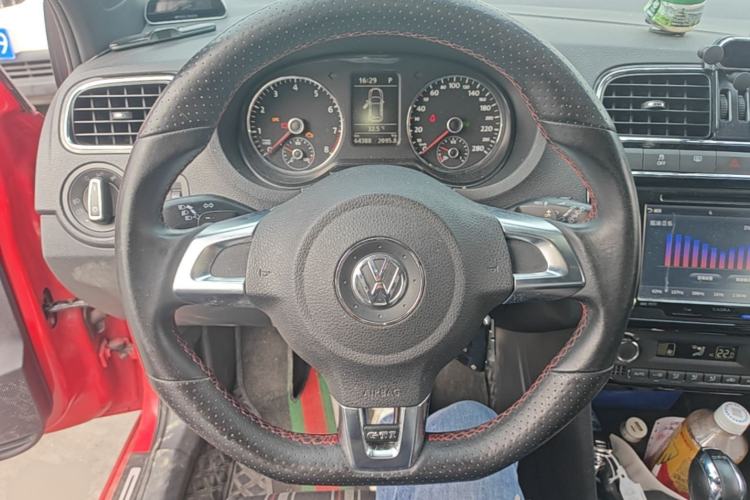 Used Volkswagen Polo 2012 1.4TSI GTI Steering Wheel