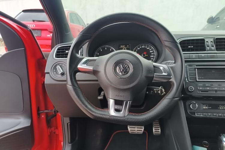 Used Volkswagen Polo 2012 1.4TSI GTI Steering Wheel