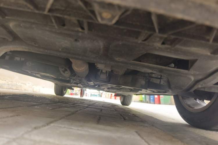 Used Volkswagen Polo 2012 1.6L Cross Polo MT Chassis Front