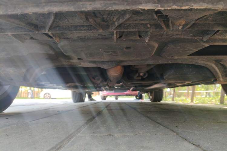 Used Volkswagen Polo 2012 1.6L Cross Polo Automatic Transmission Chassis Front