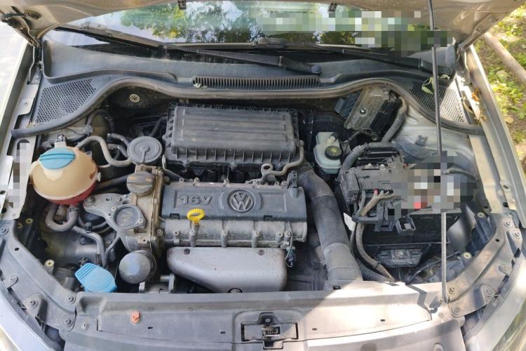 Used Volkswagen Polo 2012 1.6L Cross Polo Automatic Transmission Engine Bay
