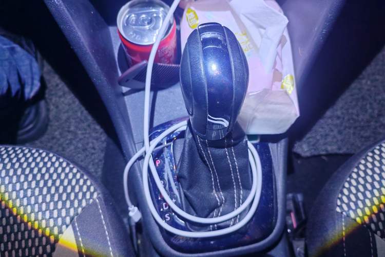 Used Volkswagen Polo 2012 1.6L Cross Polo Automatic Transmission Gear Lever