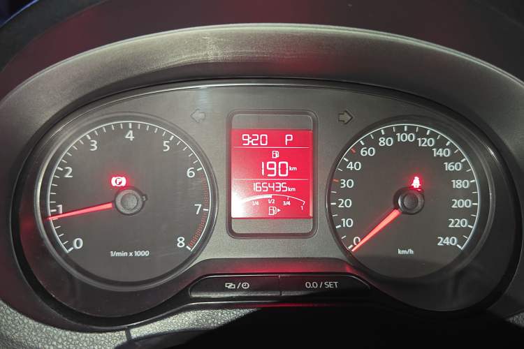 Used Volkswagen Polo 2012 1.6L Cross Polo Automatic Transmission Instrument Cluster