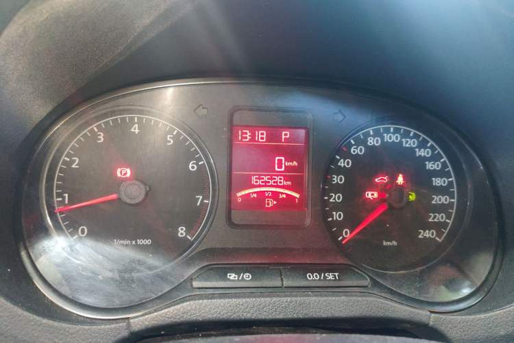 Used Volkswagen Polo 2012 1.6L Cross Polo Automatic Transmission Instrument Cluster