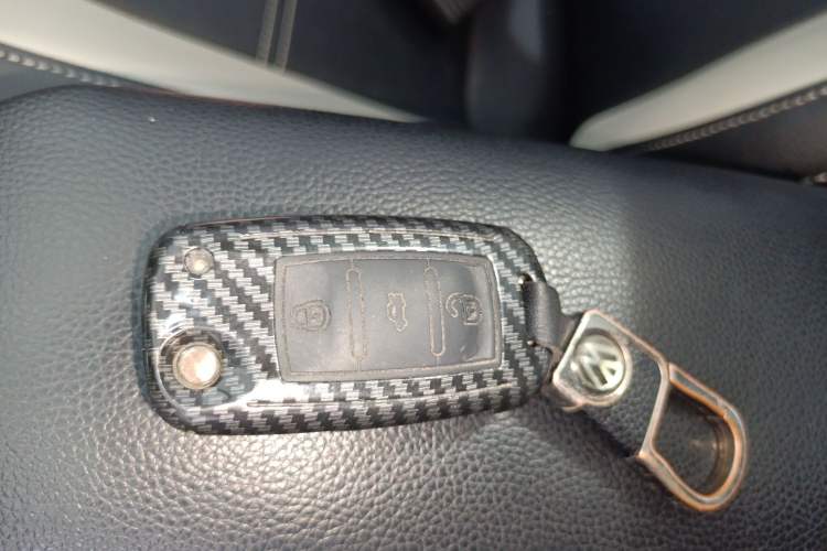 Used Volkswagen Polo 2012 1.6L Cross Polo Automatic Transmission Interior 1