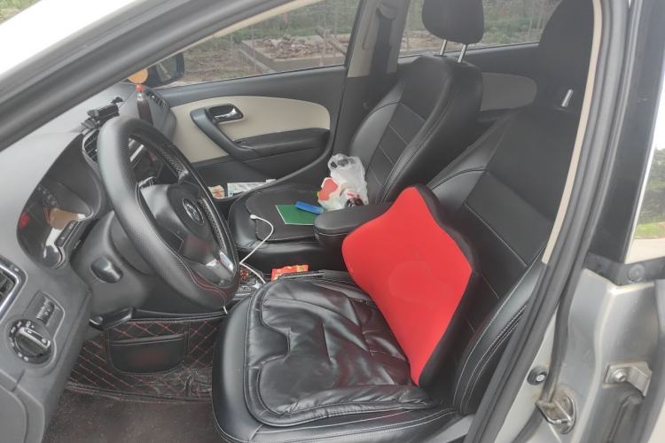 Used Volkswagen Polo 2012 1.6L Cross Polo Automatic Transmission Left Front Seat