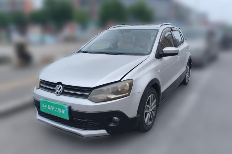 Used Volkswagen Polo 2012 1.6L Cross Polo Automatic Transmission Guazi used car, China used car export, Used car for sale, Used  cars, Cheapest cars for sale