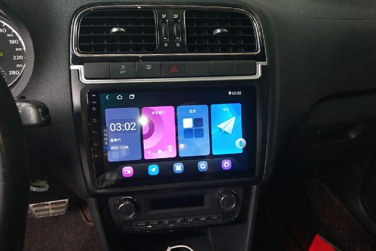 Used Volkswagen Polo 2012 1.4TSI GTI Audio And AC Panel