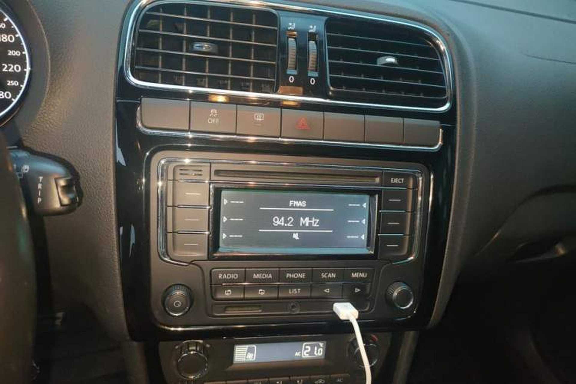 Used Volkswagen Polo 2012 1.4TSI GTI Audio And AC Panel