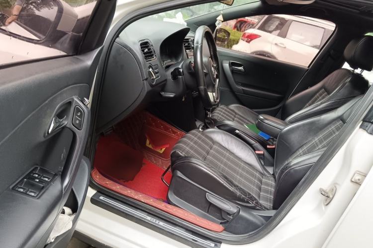 Used Volkswagen Polo 2012 1.4TSI GTI Driver Seat