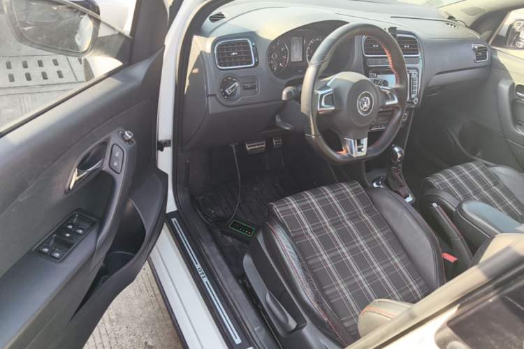 Used Volkswagen Polo 2012 1.4TSI GTI Driver Seat