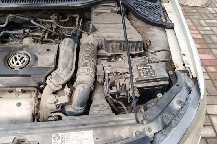 Used Volkswagen Polo 2012 1.4TSI GTI Engine Bay Left