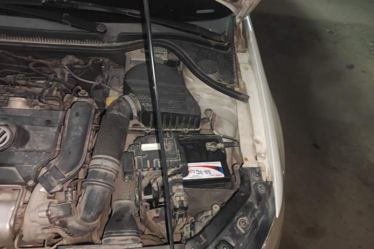 Used Volkswagen Polo 2012 1.4TSI GTI Engine Bay Left