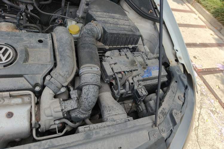 Used Volkswagen Polo 2012 1.4TSI GTI Engine Bay Left