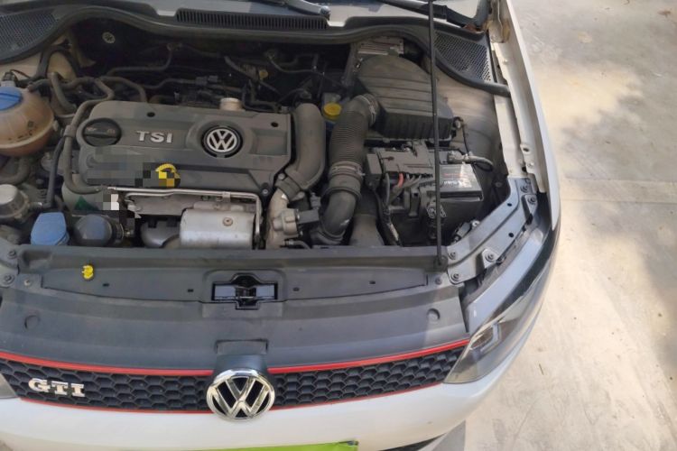 Used Volkswagen Polo 2012 1.4TSI GTI Engine Bay Left
