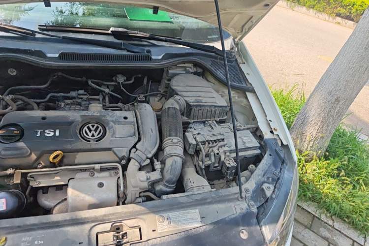 Used Volkswagen Polo 2012 1.4TSI GTI Engine Bay Left